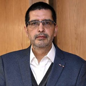 Dr. Miguel Armando López Leyva